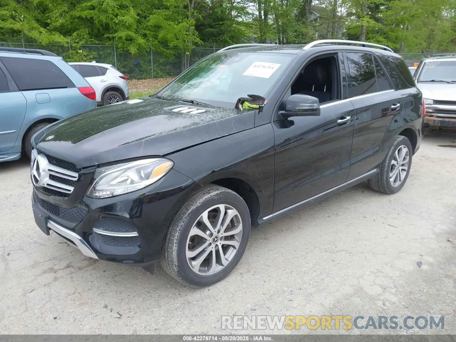 2 Фотография поврежденного автомобиля 4JGDA5GB2KB216941 MERCEDES-BENZ GLE 400 2019