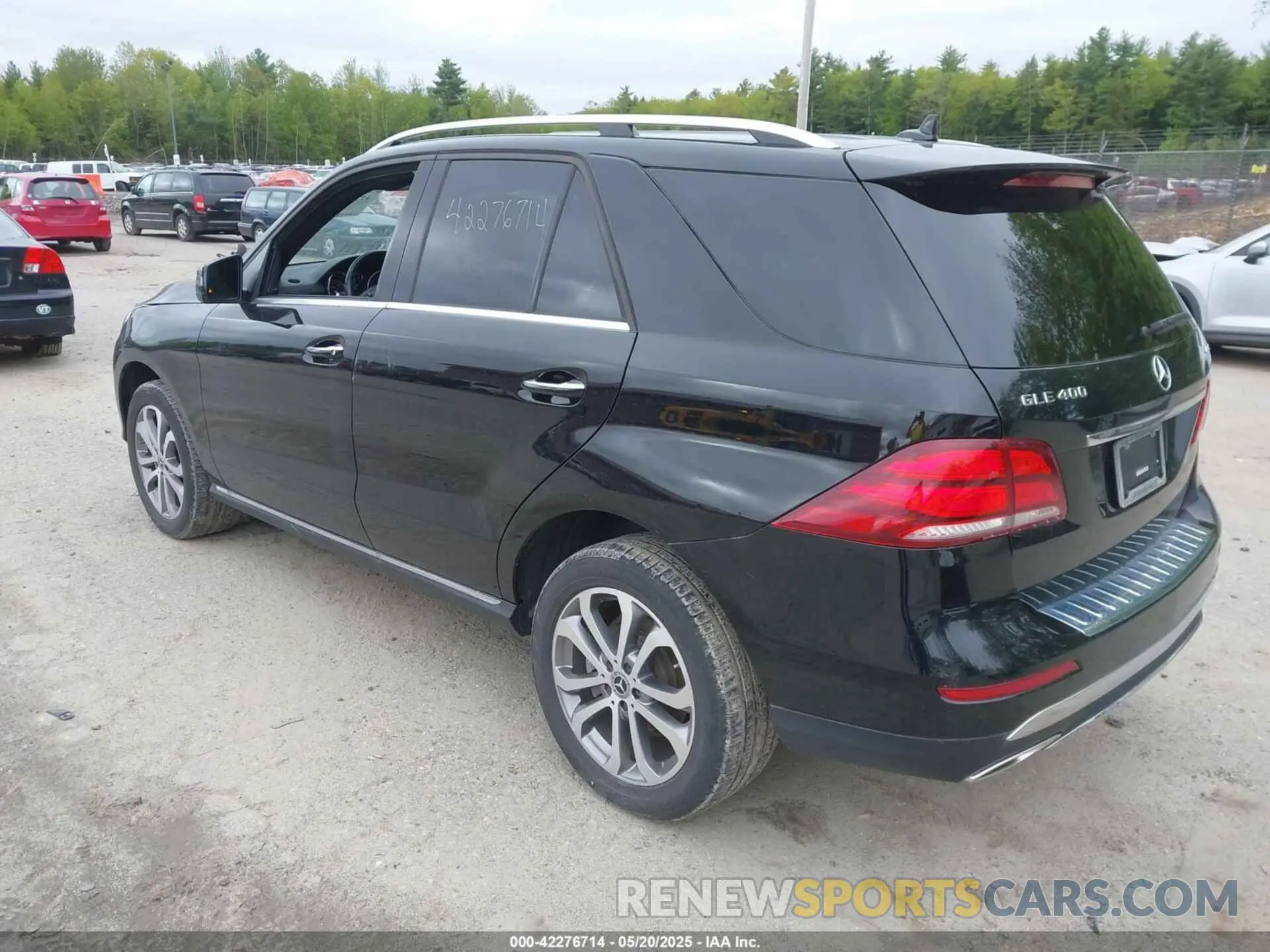 3 Фотография поврежденного автомобиля 4JGDA5GB2KB216941 MERCEDES-BENZ GLE 400 2019