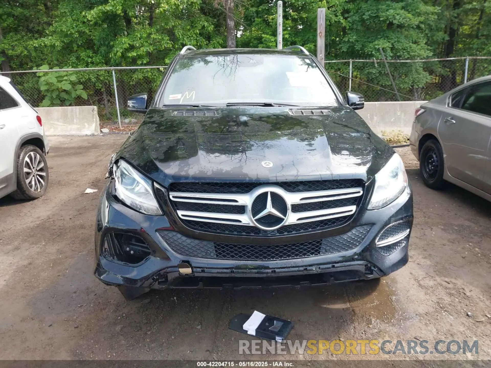 11 Photograph of a damaged car 4JGDA5GB5KB218442 MERCEDES-BENZ GLE 400 2019