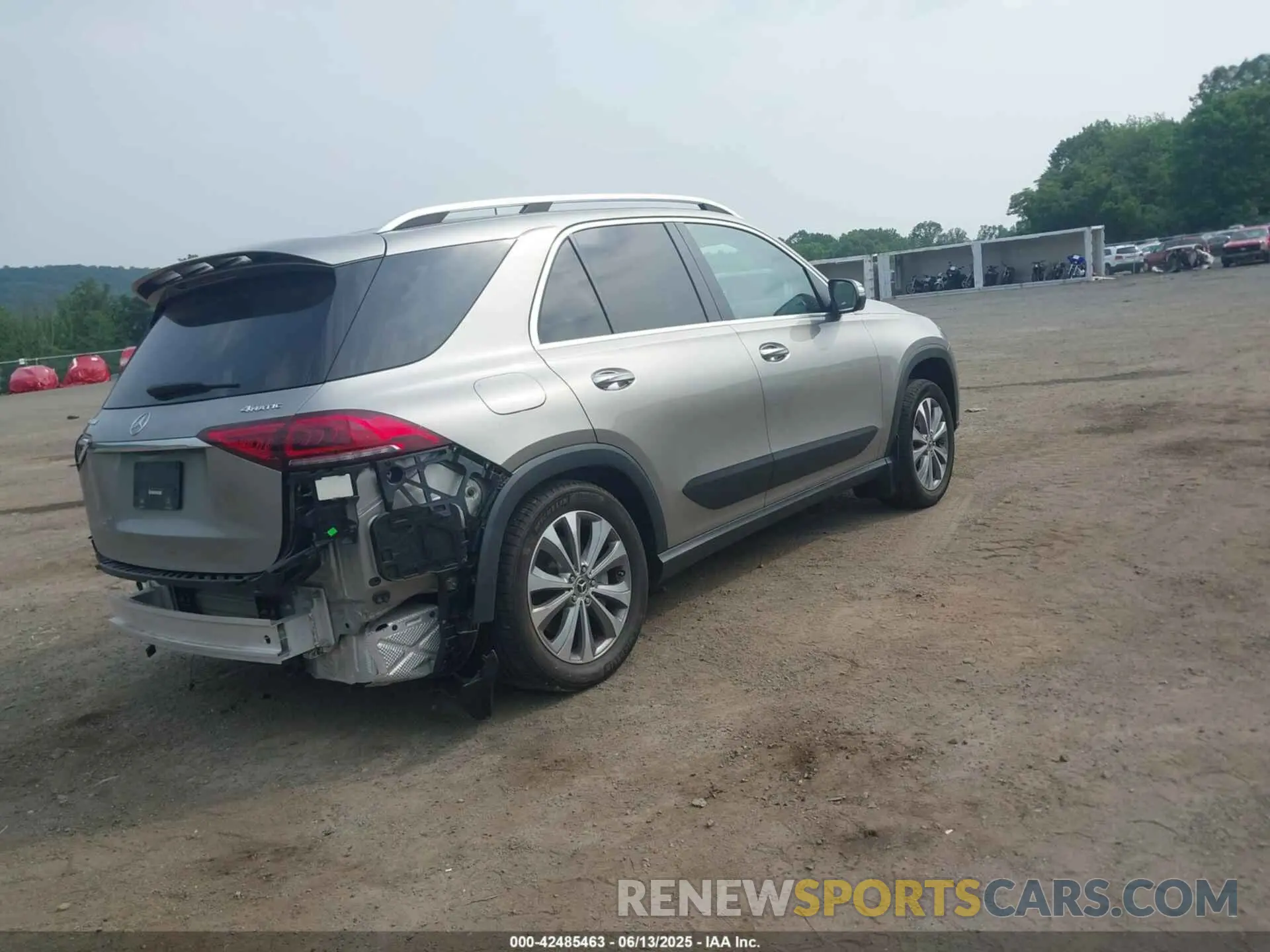 4 Photograph of a damaged car 4JGFB5KB1LA034037 MERCEDES-BENZ GLE 450 2020