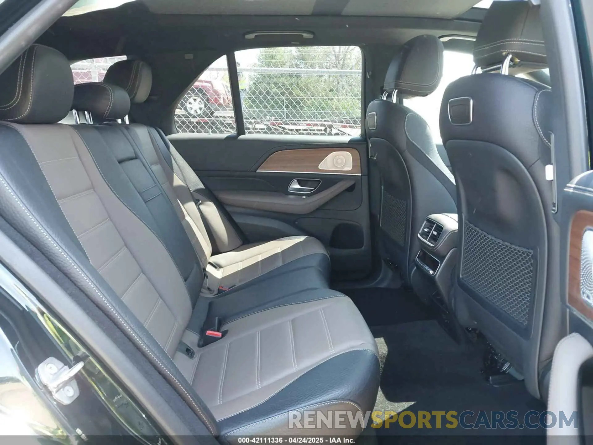 8 Photograph of a damaged car 4JGFB5KB4LA053214 MERCEDES-BENZ GLE 450 2020