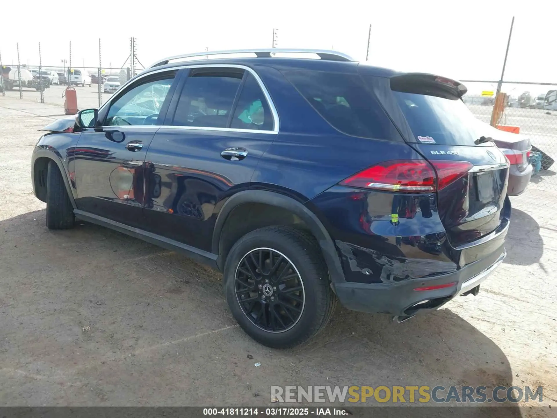 3 Фотография поврежденного автомобиля 4JGFB5KB9LA244966 MERCEDES-BENZ GLE 450 2020