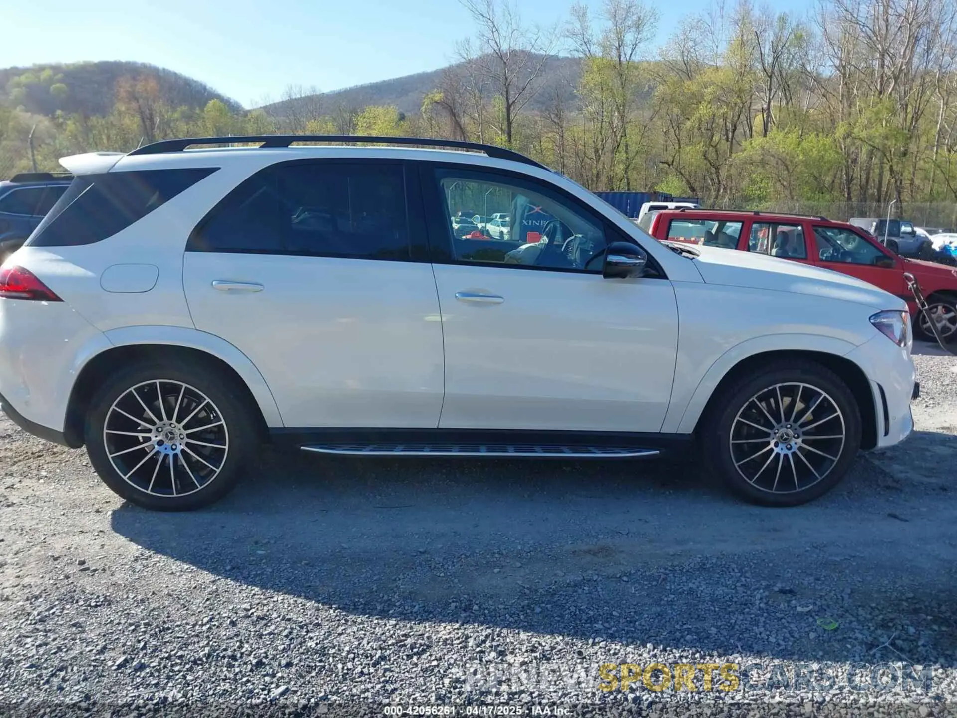 13 Photograph of a damaged car 4JGFB5KB9LA292127 MERCEDES-BENZ GLE 450 2020
