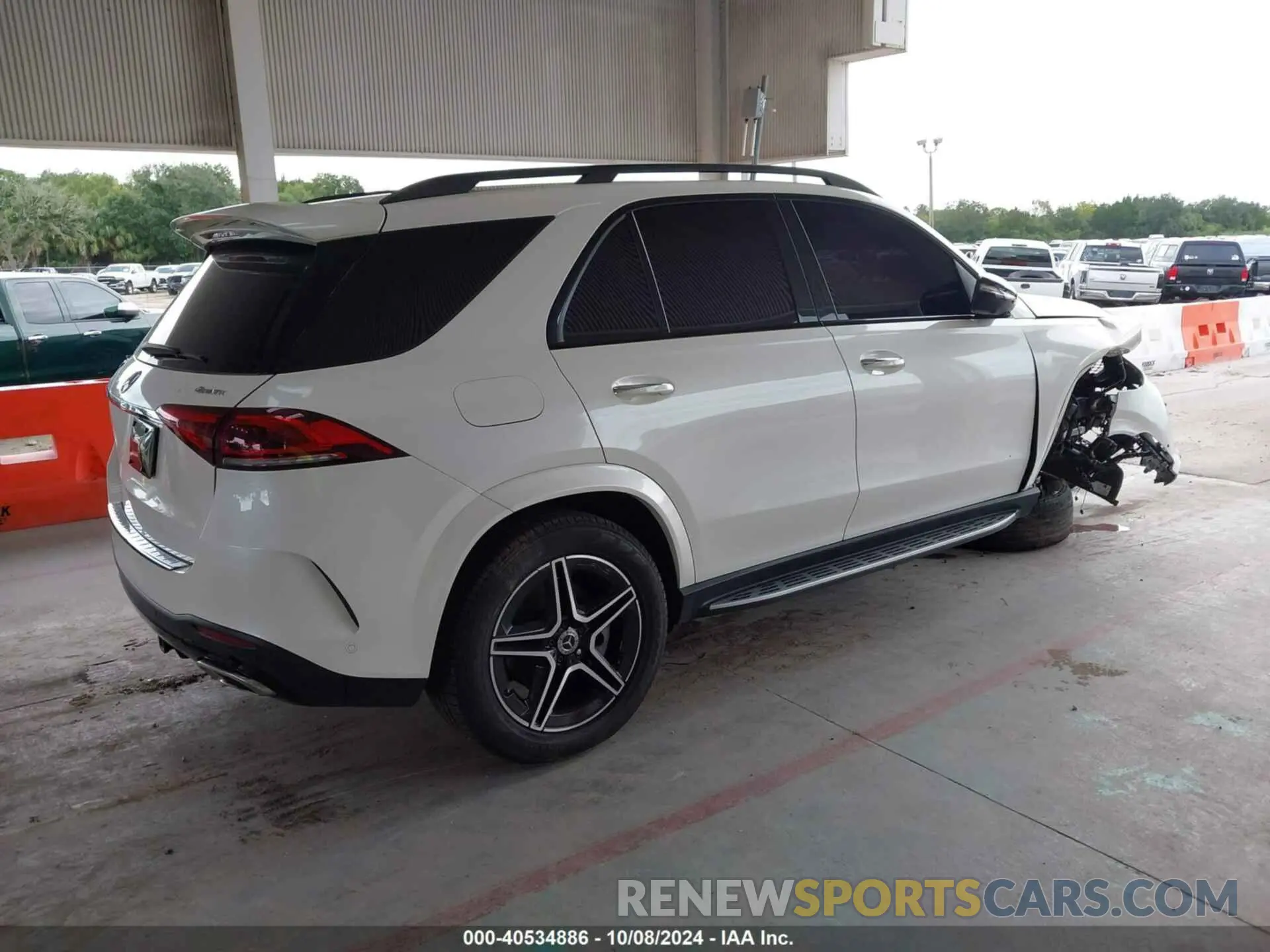 4 Фотография поврежденного автомобиля 4JGFB5KBXLA024669 MERCEDES-BENZ GLE 450 2020