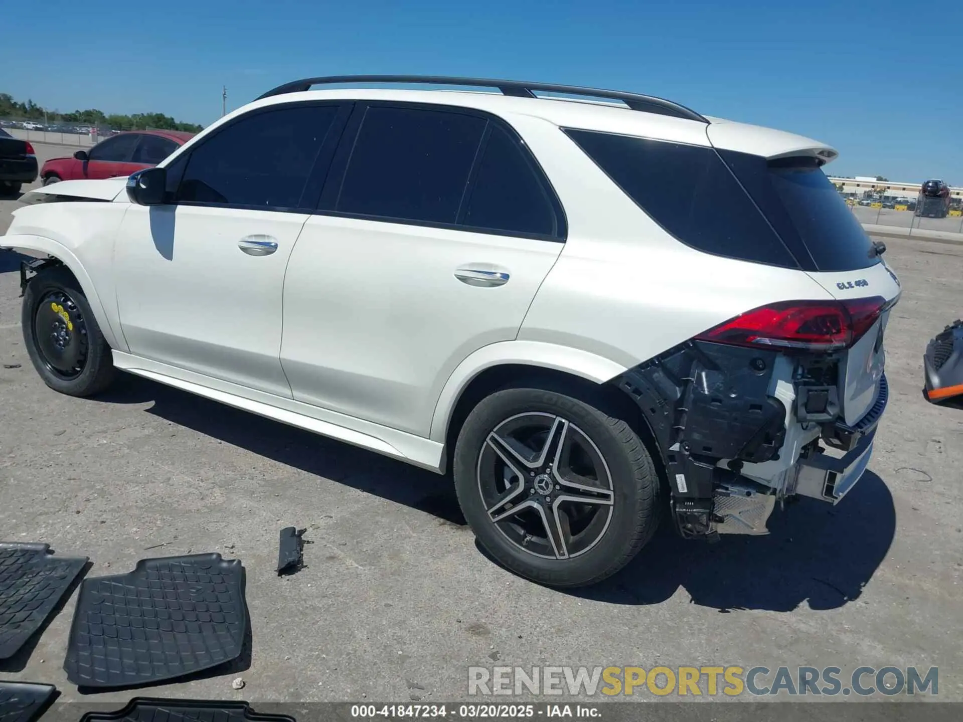3 Photograph of a damaged car 4JGFB5KB0PA924969 MERCEDES-BENZ GLE 450 2023