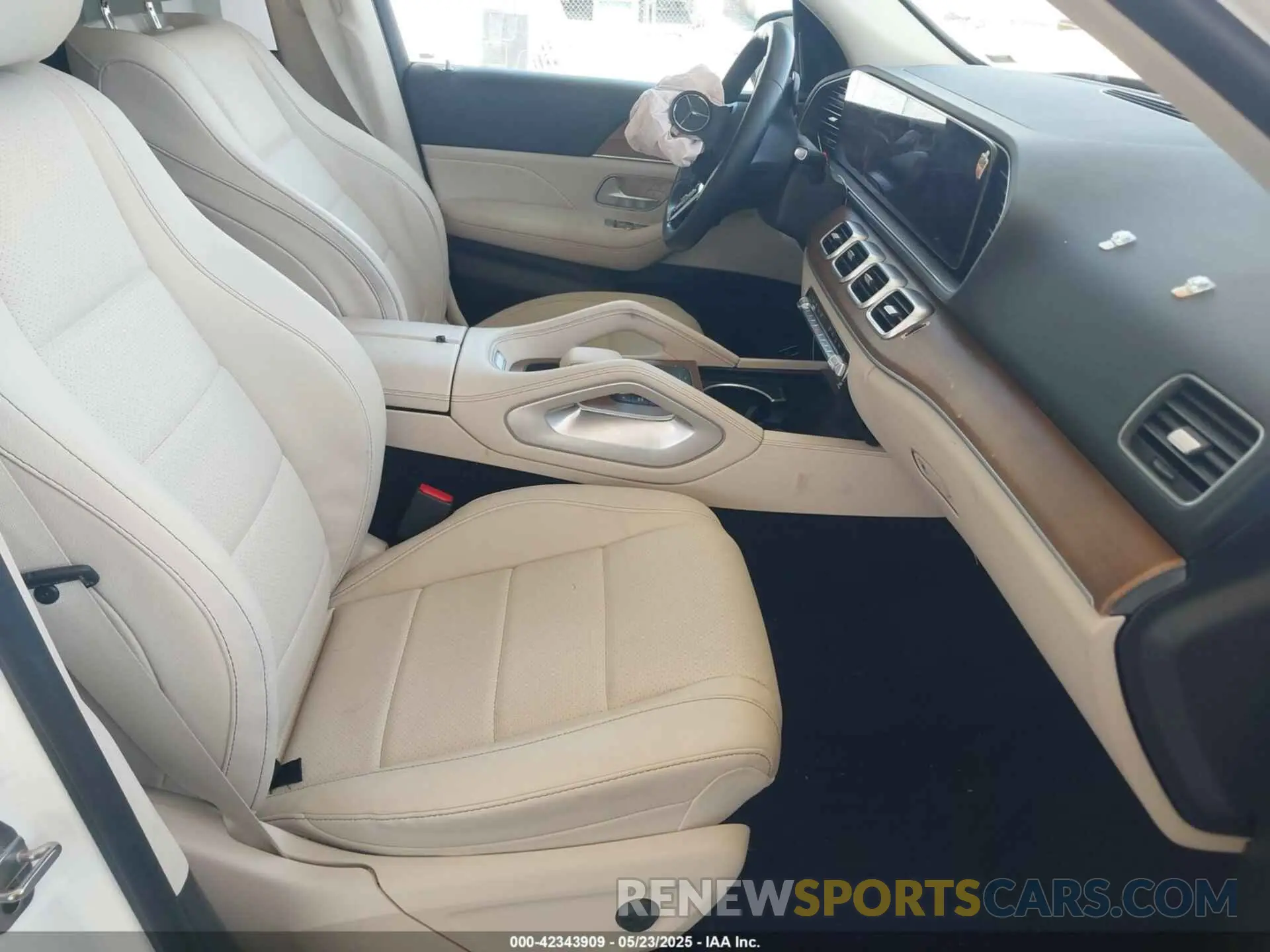 5 Photograph of a damaged car 4JGFB5KB4PA949664 MERCEDES-BENZ GLE 450 2023