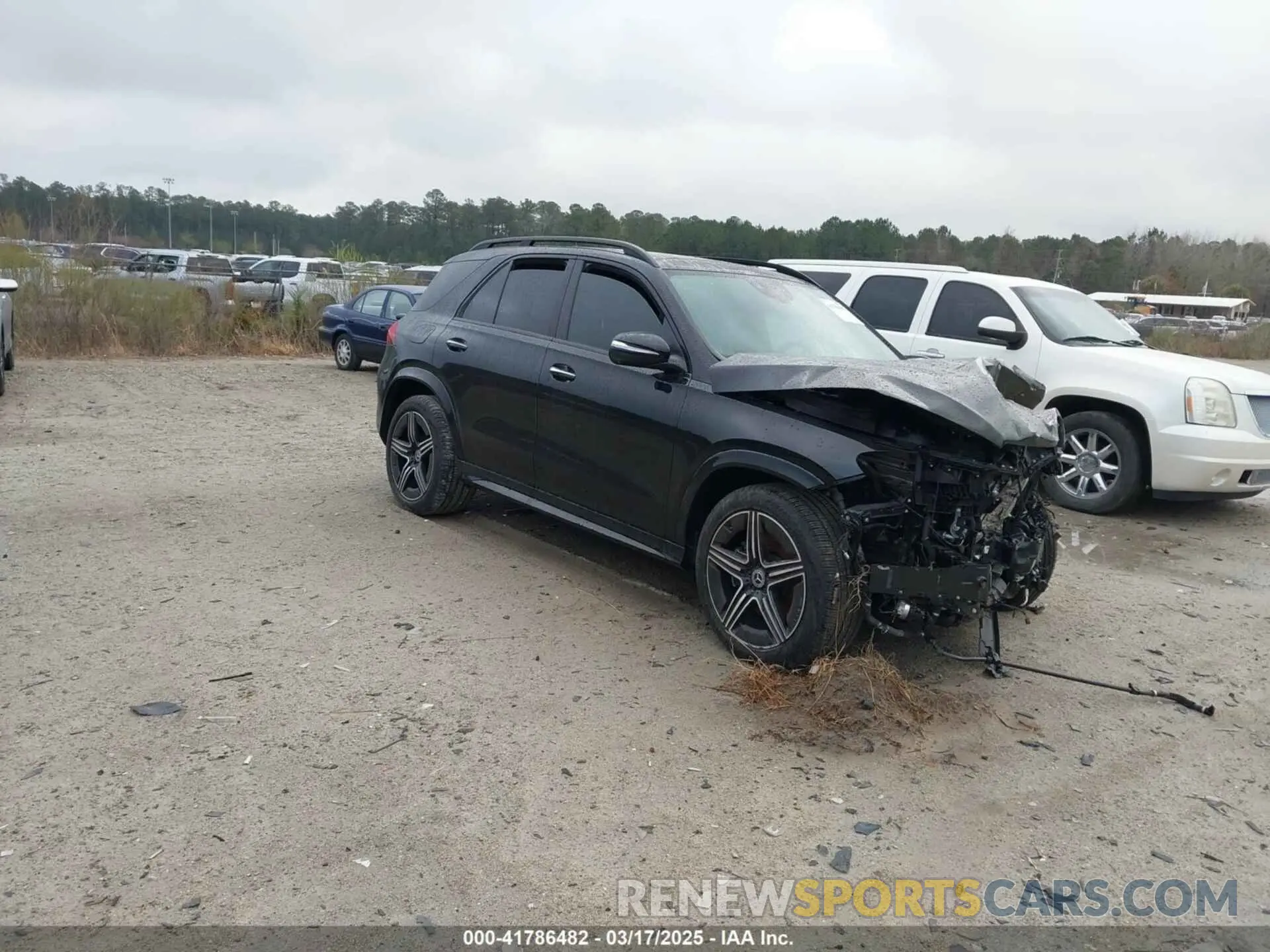 1 Photograph of a damaged car 4JGFB5KB3RB179079 MERCEDES-BENZ GLE 450 2024