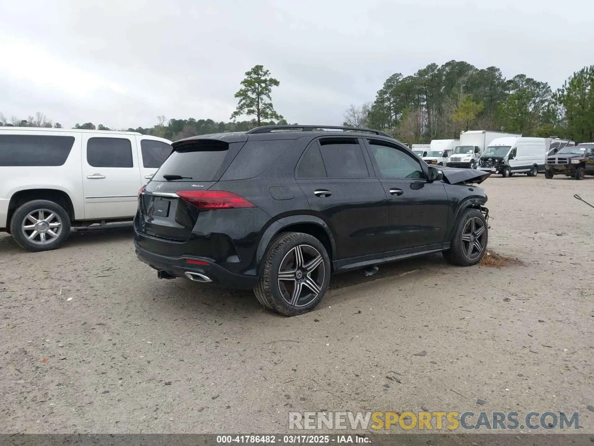 4 Photograph of a damaged car 4JGFB5KB3RB179079 MERCEDES-BENZ GLE 450 2024
