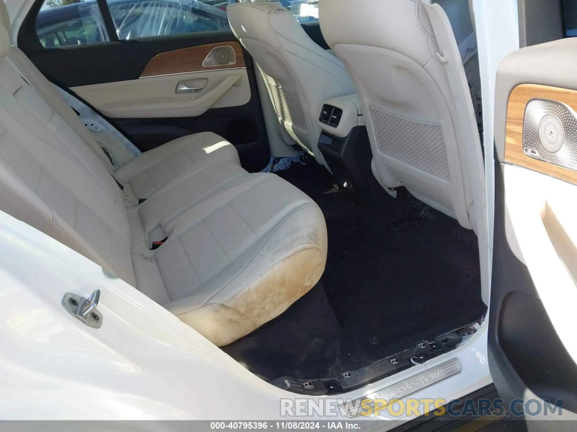 8 Photograph of a damaged car 4JGFB5KB5RB074298 MERCEDES-BENZ GLE 450 2024