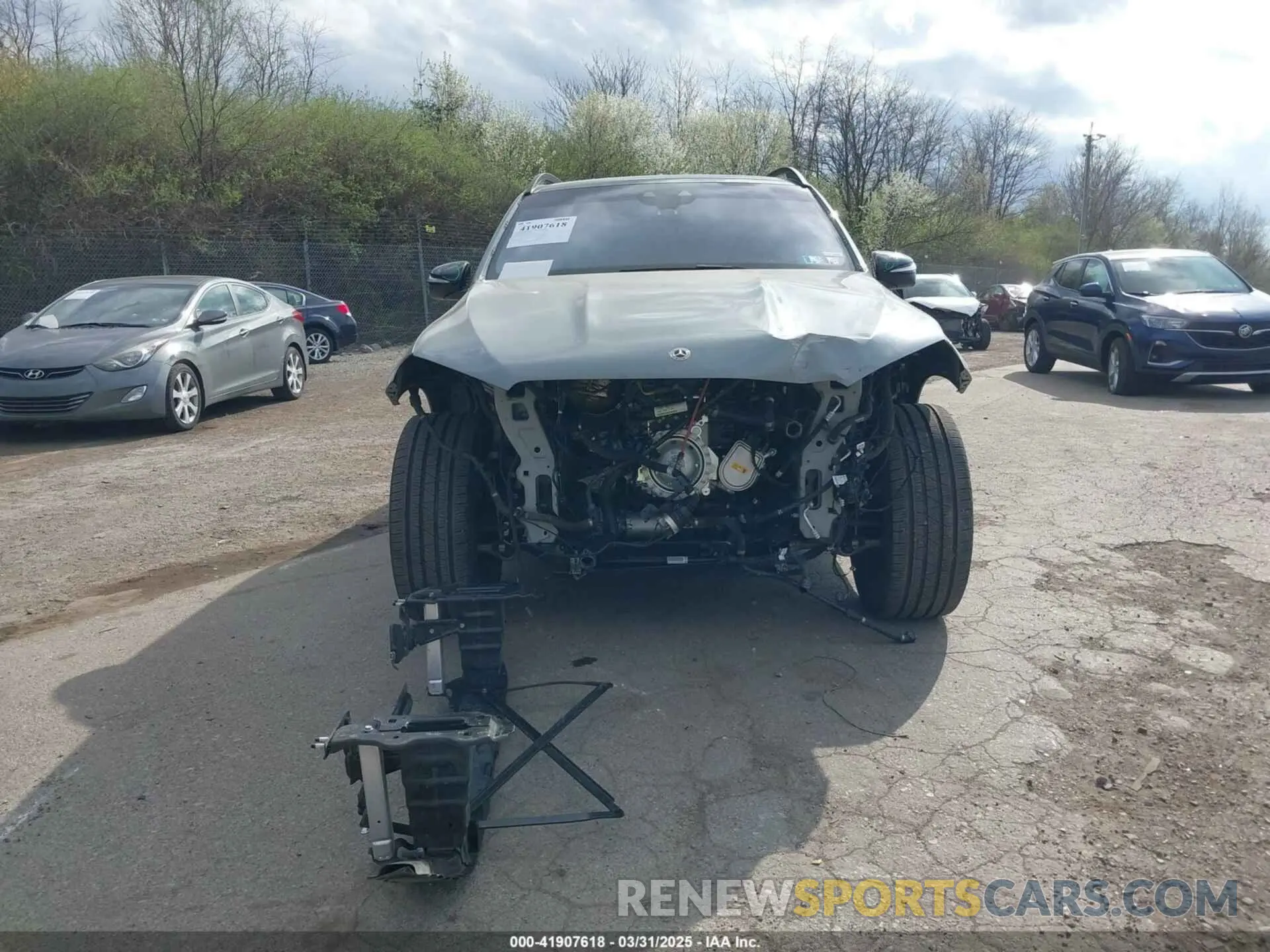 13 Photograph of a damaged car 4JGFB5KB6RA986105 MERCEDES-BENZ GLE 450 2024