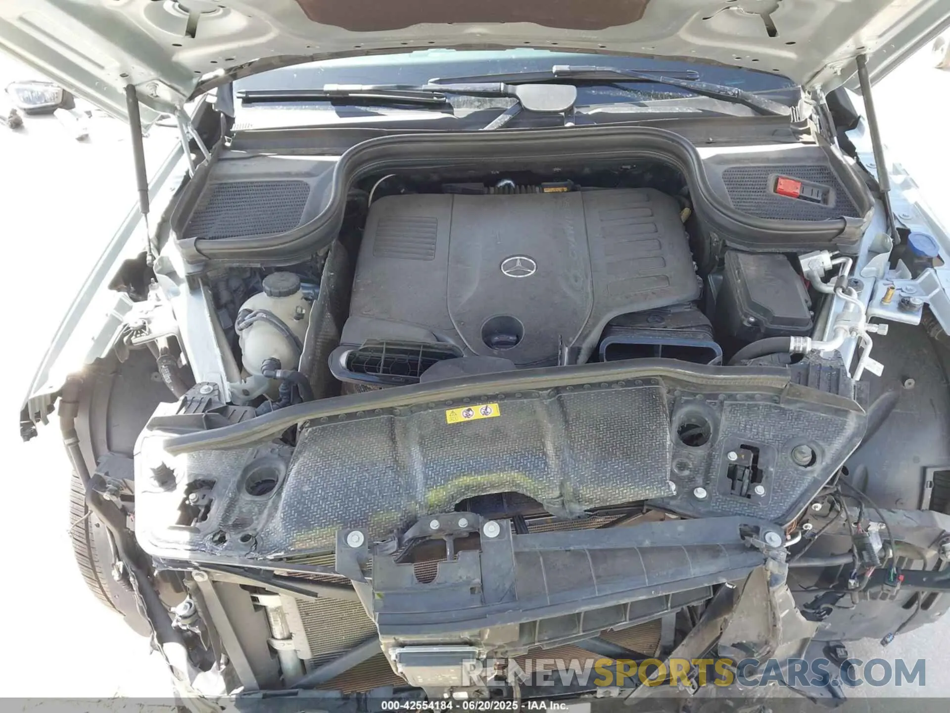 10 Photograph of a damaged car 4JGFB5KB6RB139837 MERCEDES-BENZ GLE 450 2024