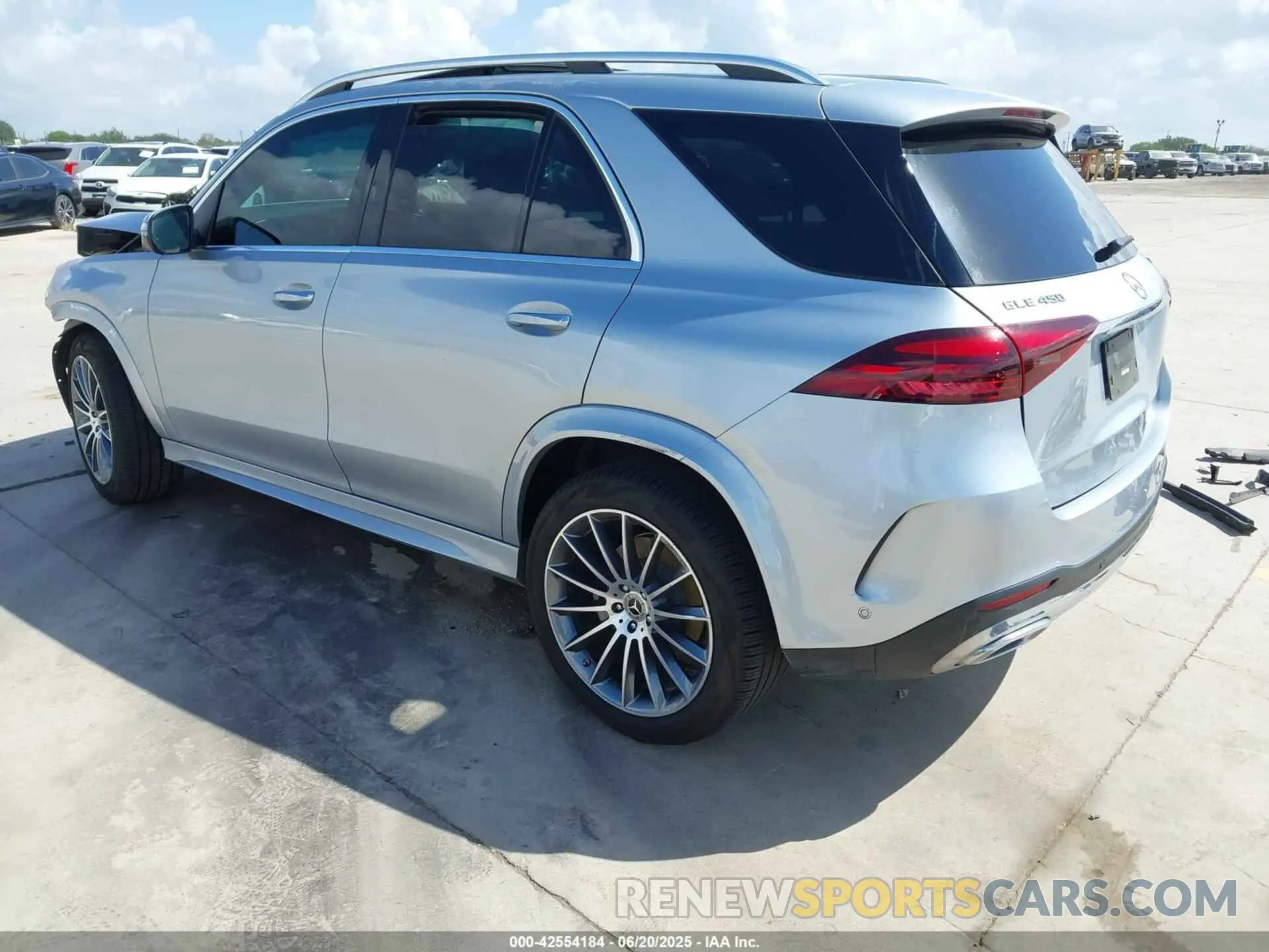 3 Photograph of a damaged car 4JGFB5KB6RB139837 MERCEDES-BENZ GLE 450 2024