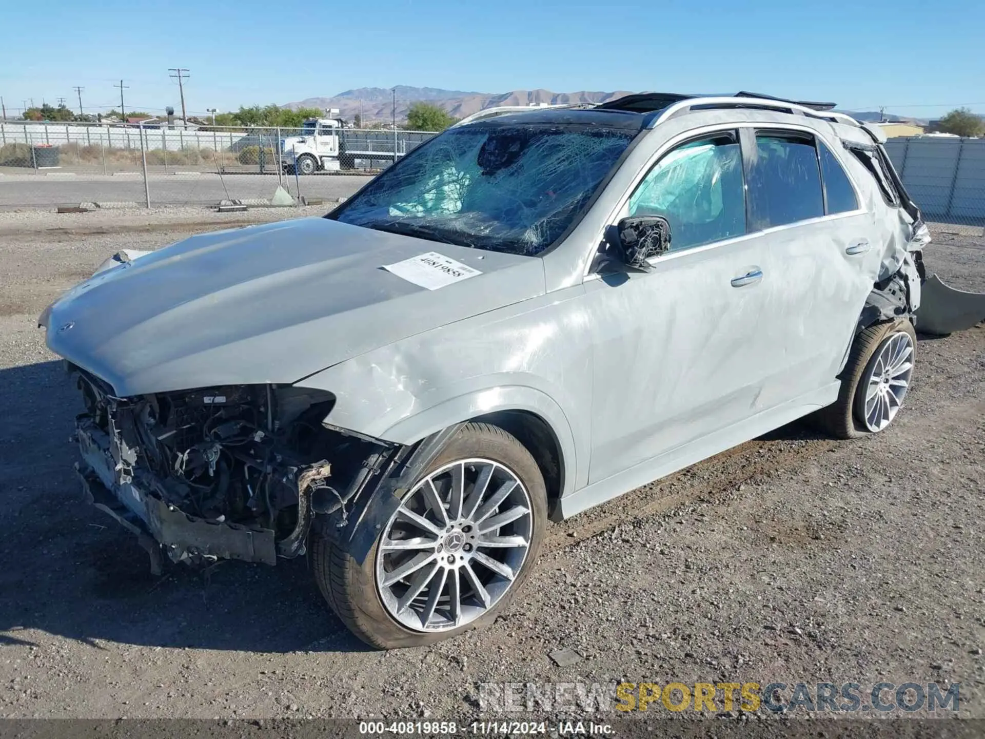 2 Photograph of a damaged car 4JGFB5KB9RB263973 MERCEDES-BENZ GLE 450 2024