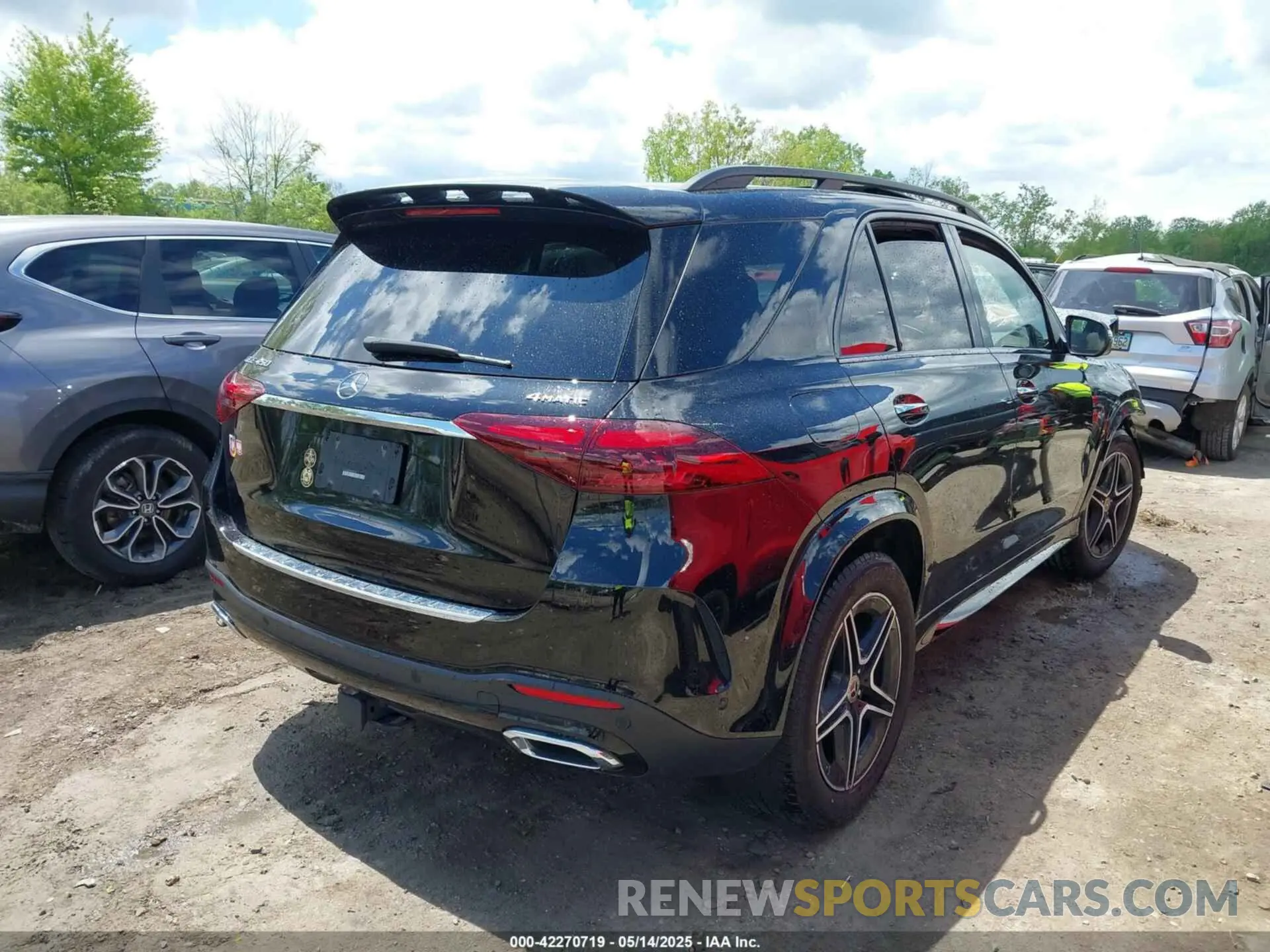 4 Photograph of a damaged car 4JGFB5KBXRB177362 MERCEDES-BENZ GLE 450 2024
