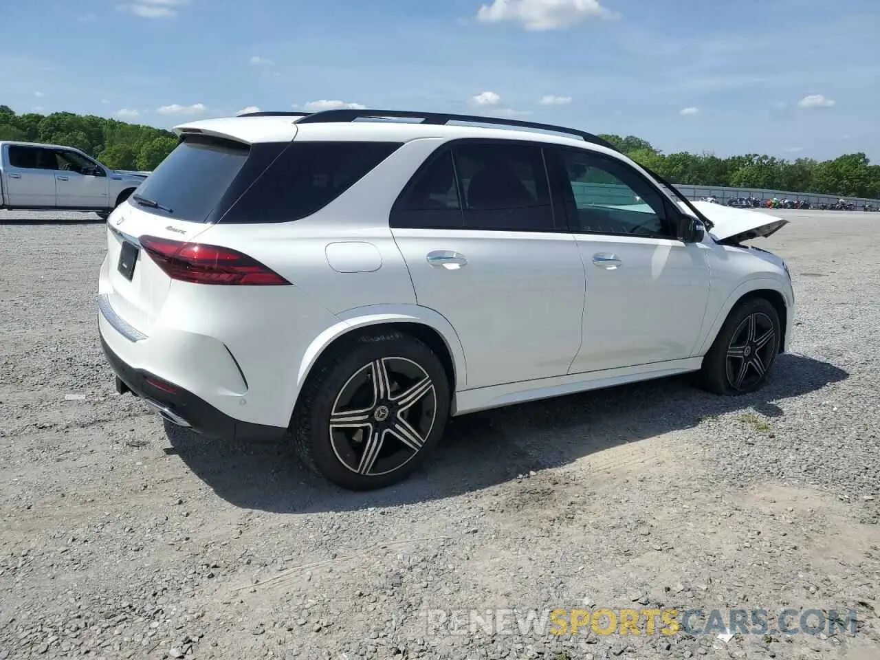 3 Фотография поврежденного автомобиля 4JGFB4GBXRB144767 MERCEDES-BENZ GLE 450E 4 2024