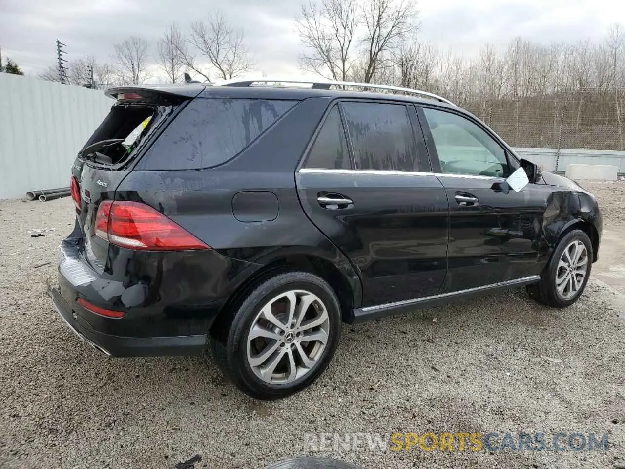 3 Photograph of a damaged car 4JGDA5GB1KB210337 MERCEDES-BENZ GLE-CLASS 2019