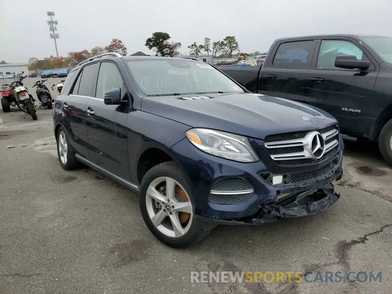 1 Фотография поврежденного автомобиля 4JGDA5GB5KB212821 MERCEDES-BENZ GLE-CLASS 2019