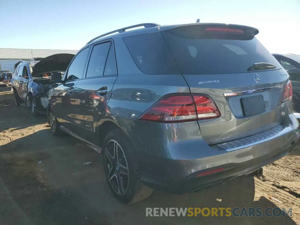 2 Photograph of a damaged car 4JGDA6EB4KB187869 MERCEDES-BENZ GLE-CLASS 2019