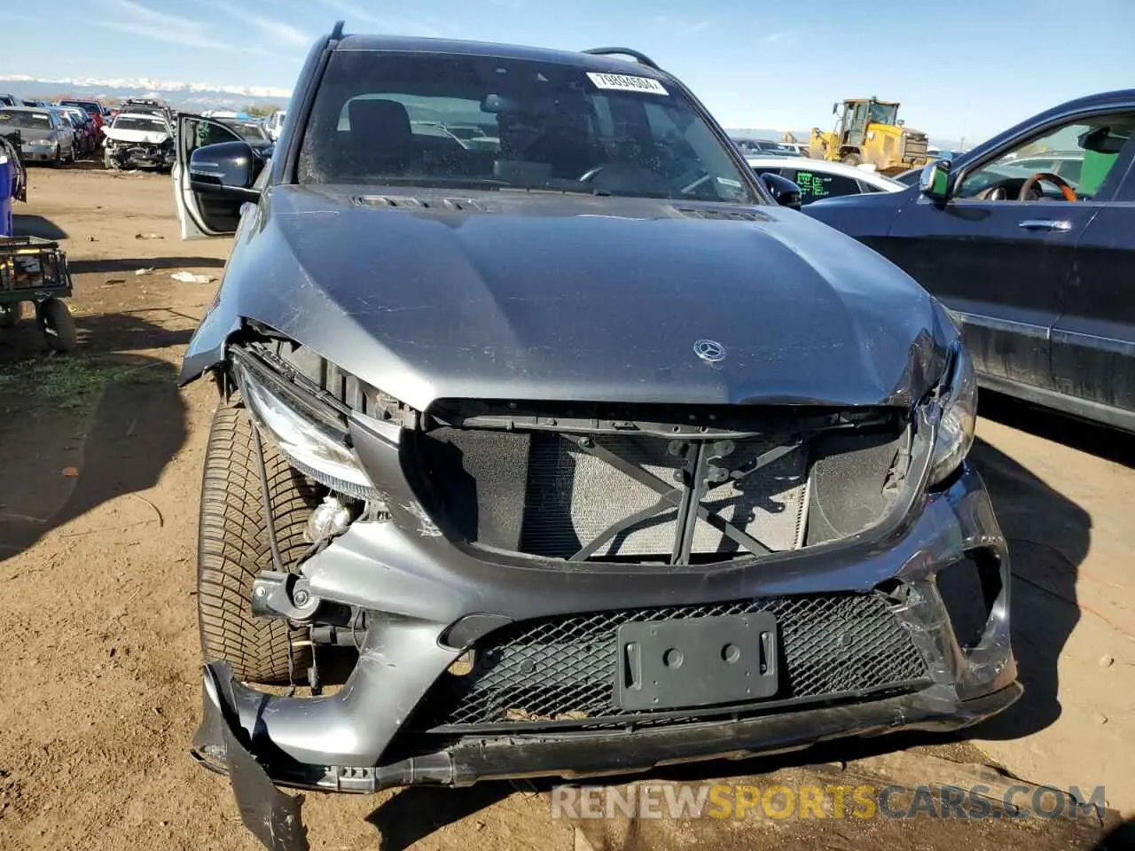 5 Photograph of a damaged car 4JGDA6EB4KB187869 MERCEDES-BENZ GLE-CLASS 2019
