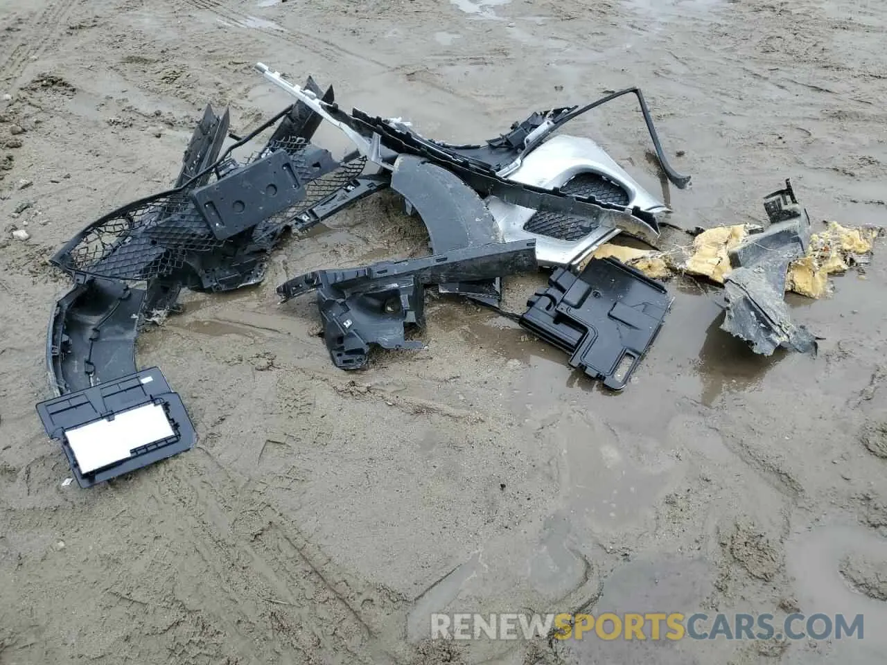 13 Photograph of a damaged car 4JGED6EB5KA152100 MERCEDES-BENZ GLE-CLASS 2019