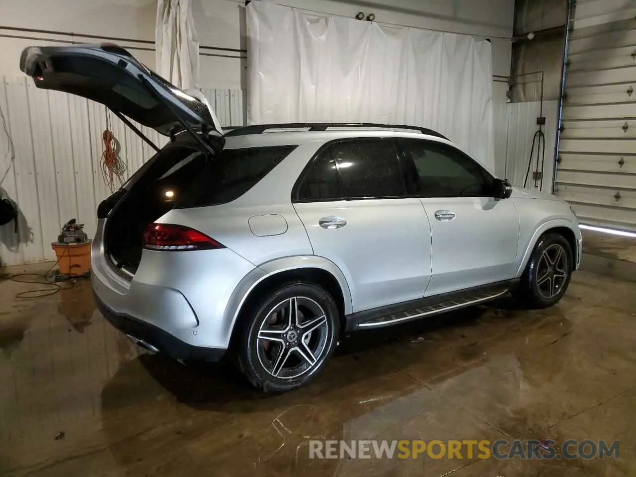 3 Фотография поврежденного автомобиля 4JGFB4JB2LA251849 MERCEDES-BENZ GLE-CLASS 2020