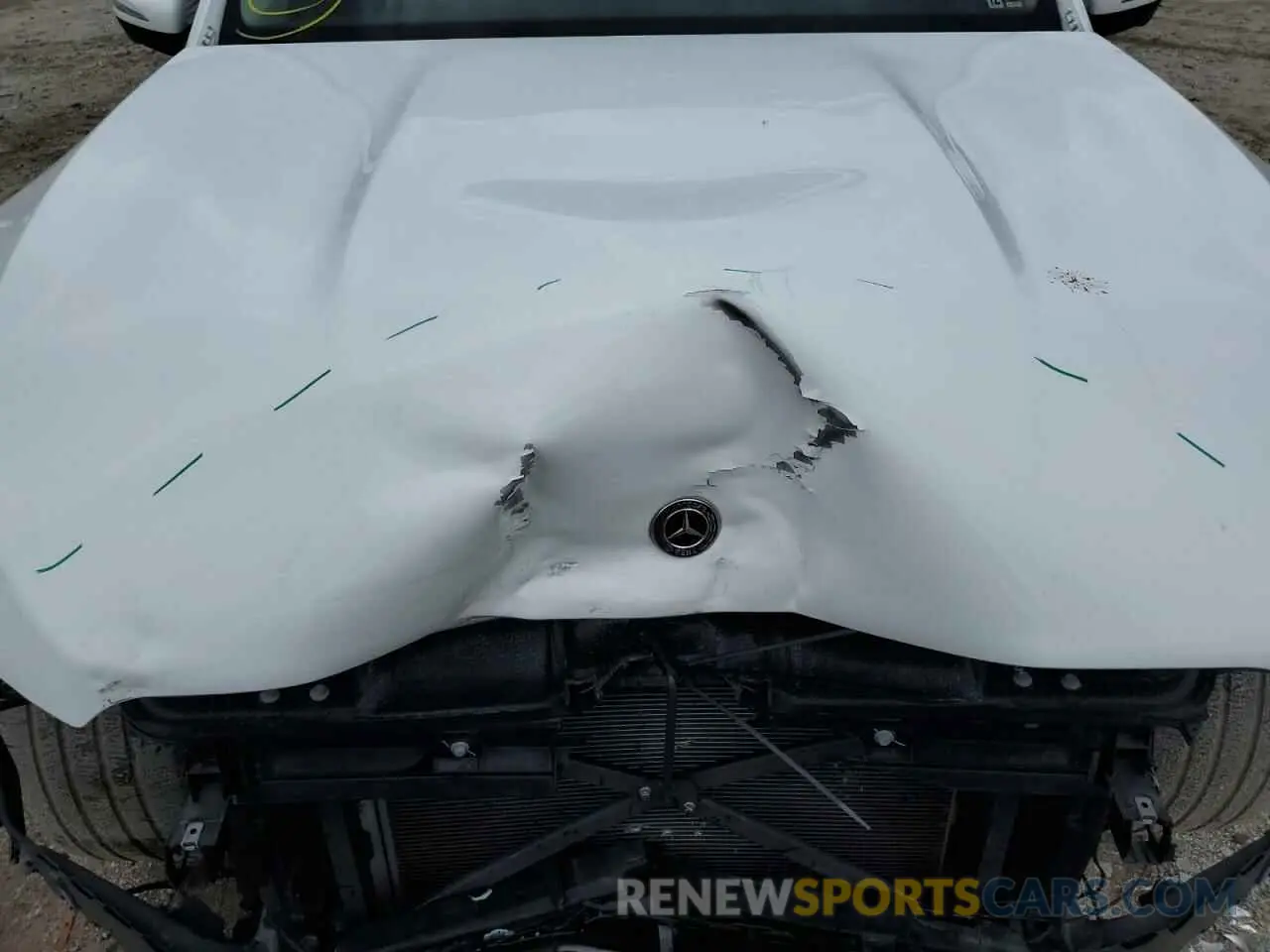 12 Photograph of a damaged car 4JGFB4JB8LA118450 MERCEDES-BENZ GLE-CLASS 2020