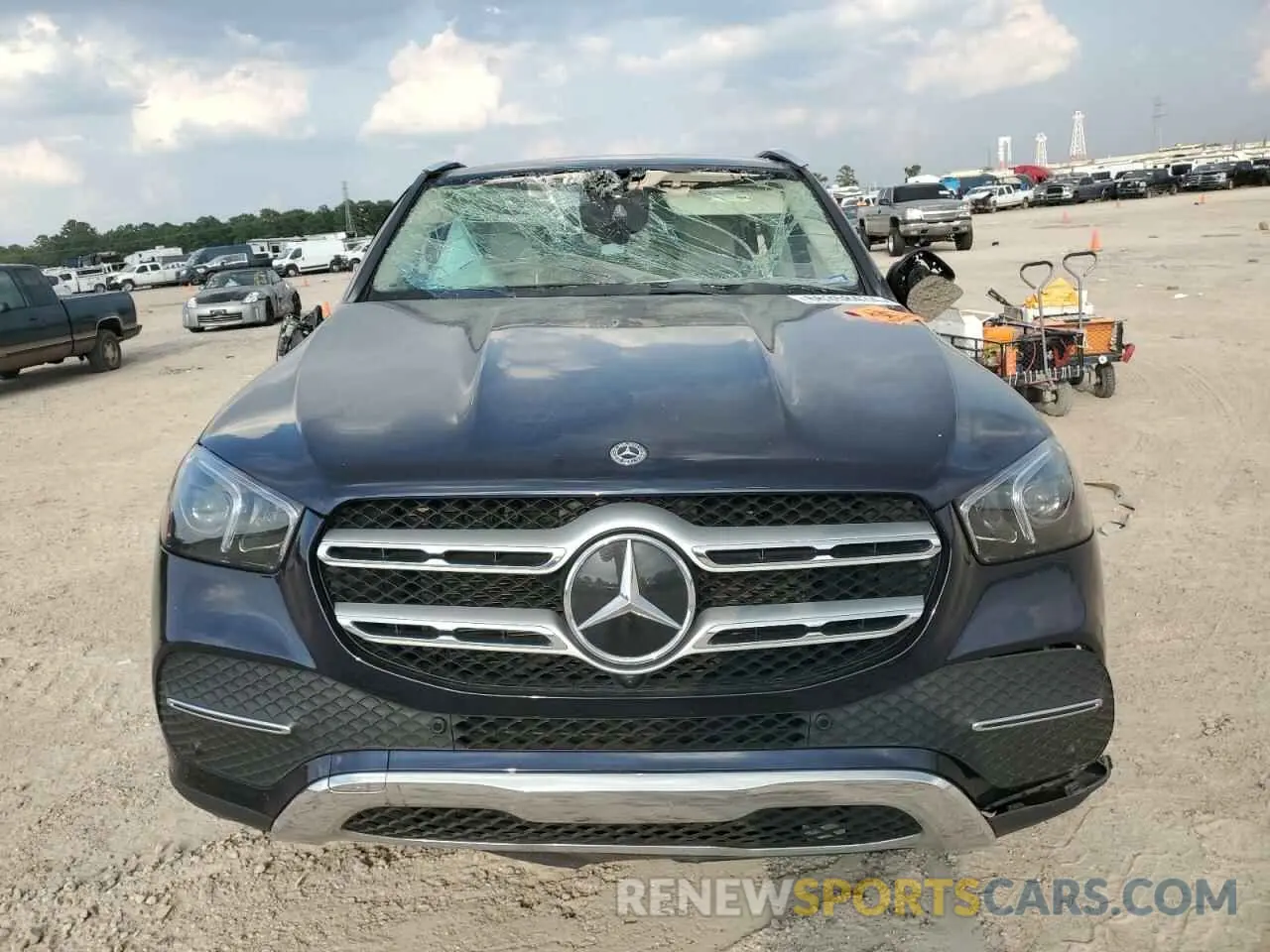 5 Photograph of a damaged car 4JGFB4JB9LA224972 MERCEDES-BENZ GLE-CLASS 2020
