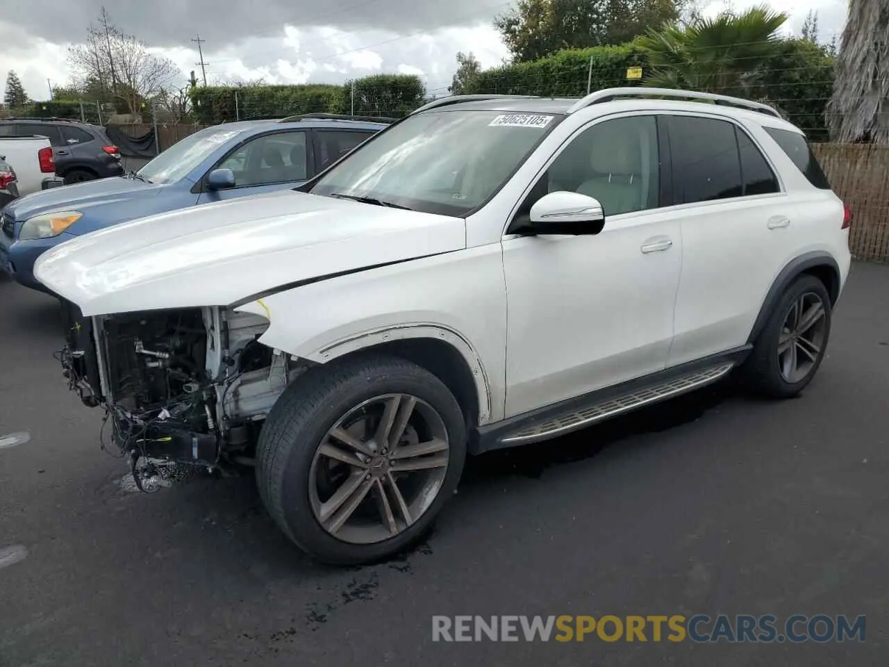 1 Photograph of a damaged car 4JGFB4KB1LA198432 MERCEDES-BENZ GLE-CLASS 2020