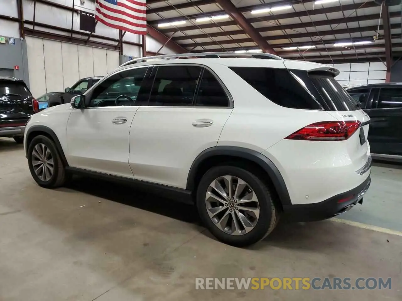 2 Photograph of a damaged car 4JGFB4KB1LA209560 MERCEDES-BENZ GLE-CLASS 2020