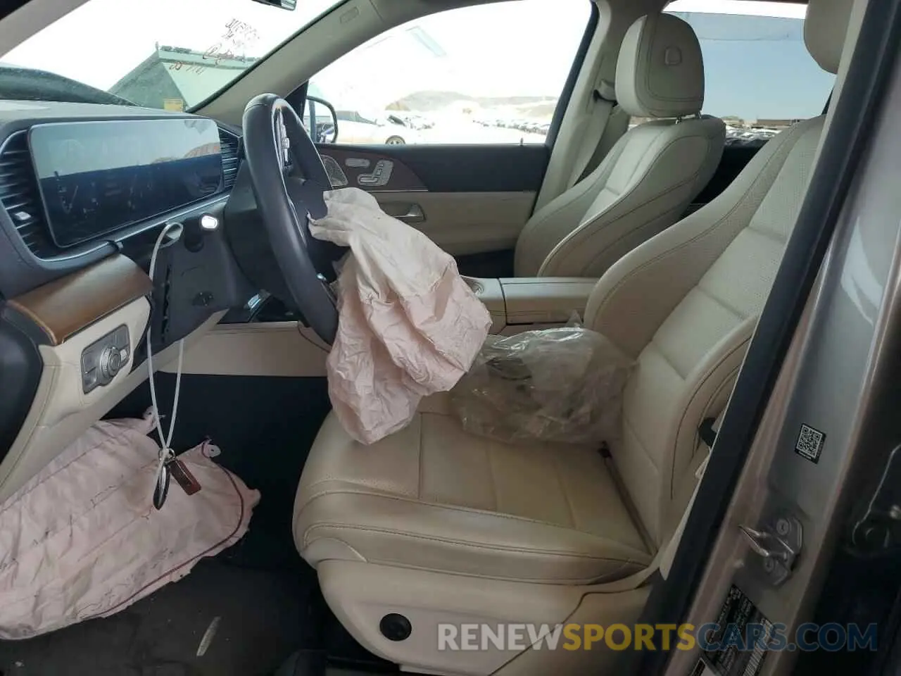 7 Photograph of a damaged car 4JGFB4KB1LA217674 MERCEDES-BENZ GLE-CLASS 2020
