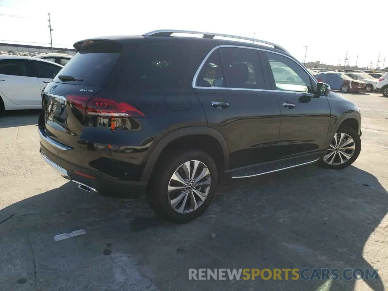 4 Photograph of a damaged car 4JGFB4KB3LA213030 MERCEDES-BENZ GLE-CLASS 2020