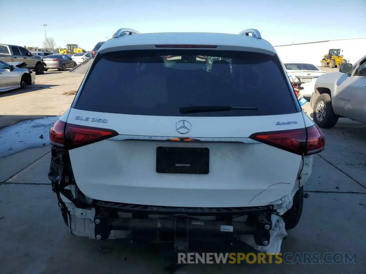 6 Photograph of a damaged car 4JGFB4KB4LA249468 MERCEDES-BENZ GLE-CLASS 2020