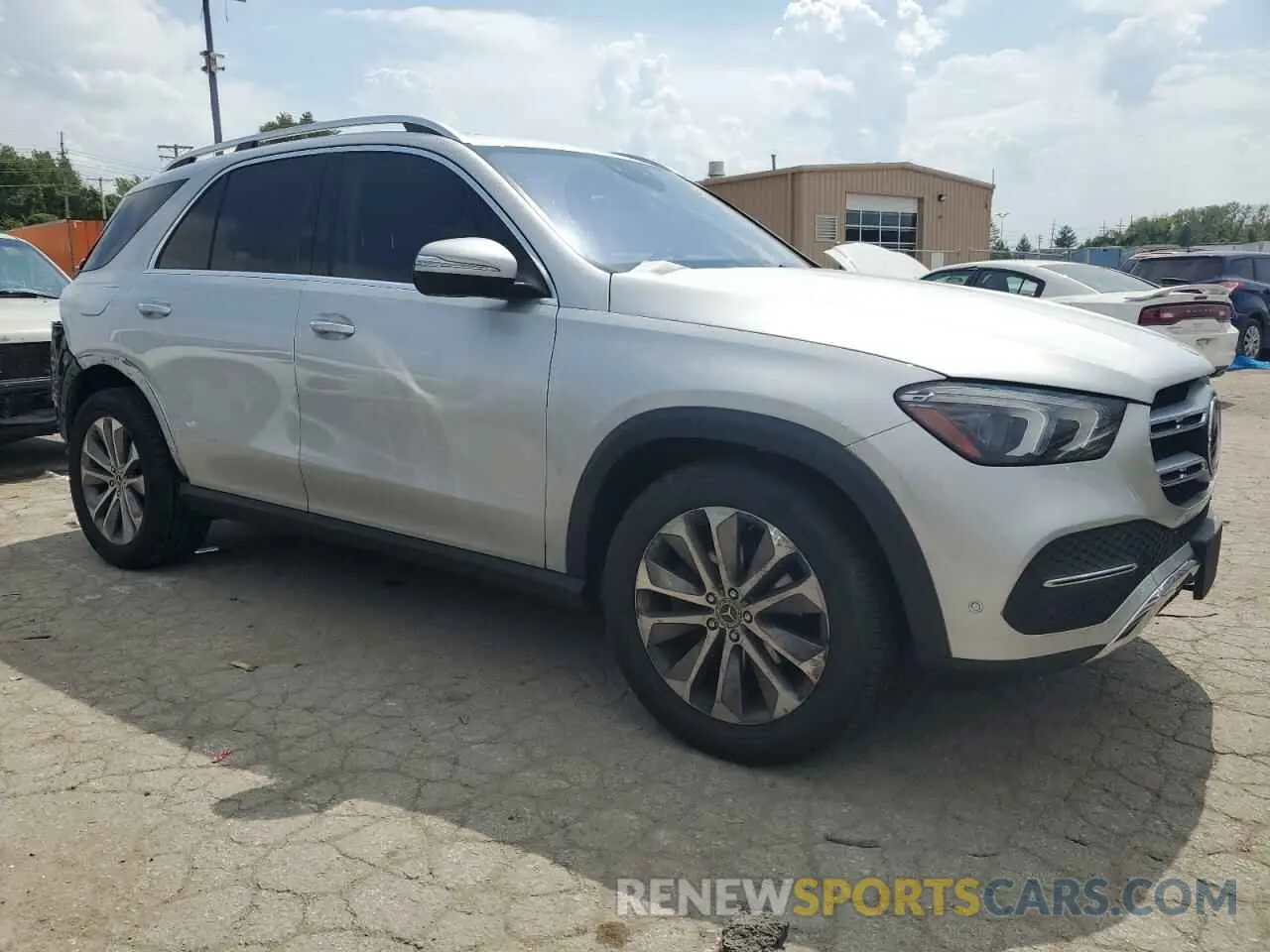 4 Photograph of a damaged car 4JGFB4KB5LA087981 MERCEDES-BENZ GLE-CLASS 2020