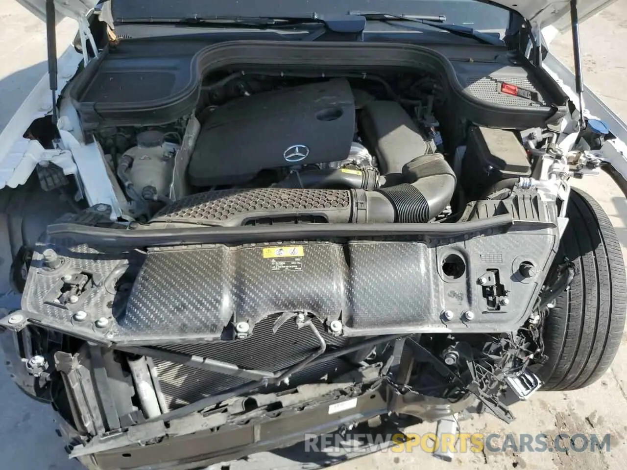 13 Photograph of a damaged car 4JGFB4KB6LA106425 MERCEDES-BENZ GLE-CLASS 2020
