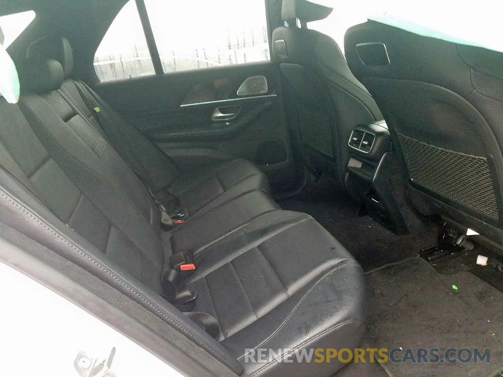 6 Photograph of a damaged car 4JGFB4KB8LA054490 MERCEDES-BENZ GLE-CLASS 2020