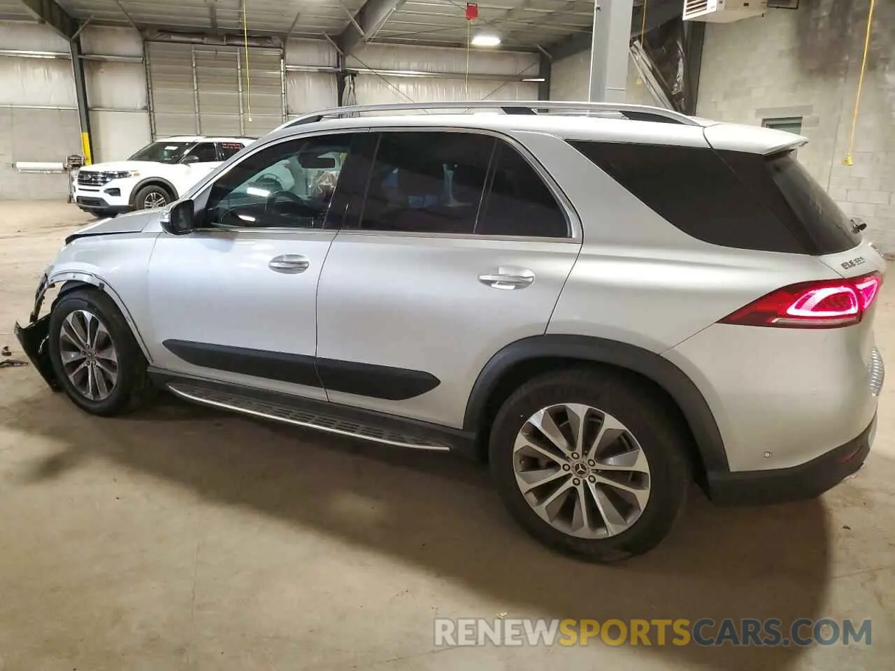 2 Photograph of a damaged car 4JGFB4KB8LA088283 MERCEDES-BENZ GLE-CLASS 2020