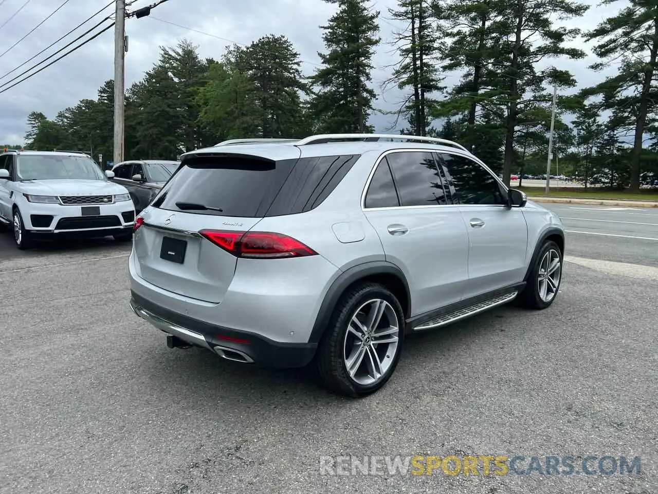4 Photograph of a damaged car 4JGFB4KB9LA034295 MERCEDES-BENZ GLE-CLASS 2020