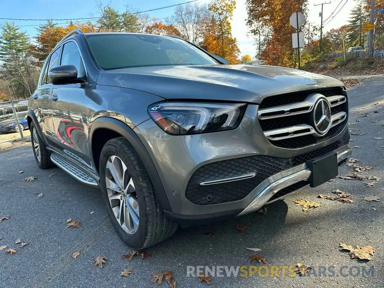 4 Photograph of a damaged car 4JGFB4KE0LA025737 MERCEDES-BENZ GLE-CLASS 2020