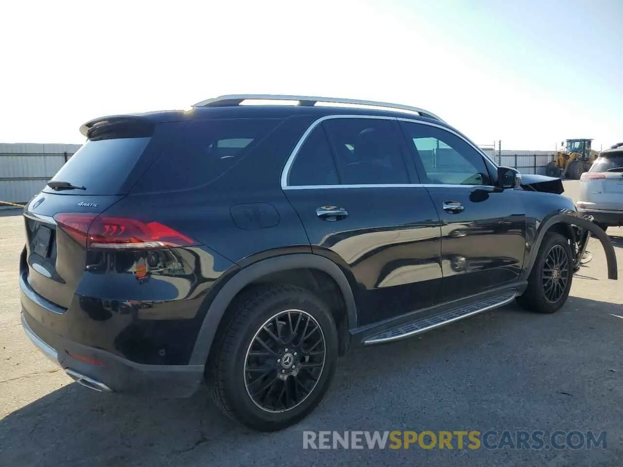 3 Фотография поврежденного автомобиля 4JGFB4KE0LA070953 MERCEDES-BENZ GLE-CLASS 2020
