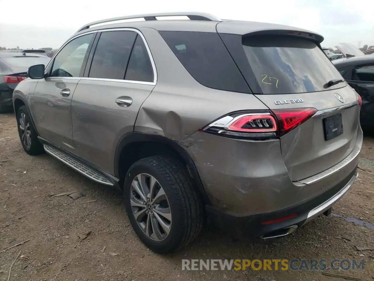 2 Photograph of a damaged car 4JGFB4KE2LA030003 MERCEDES-BENZ GLE-CLASS 2020