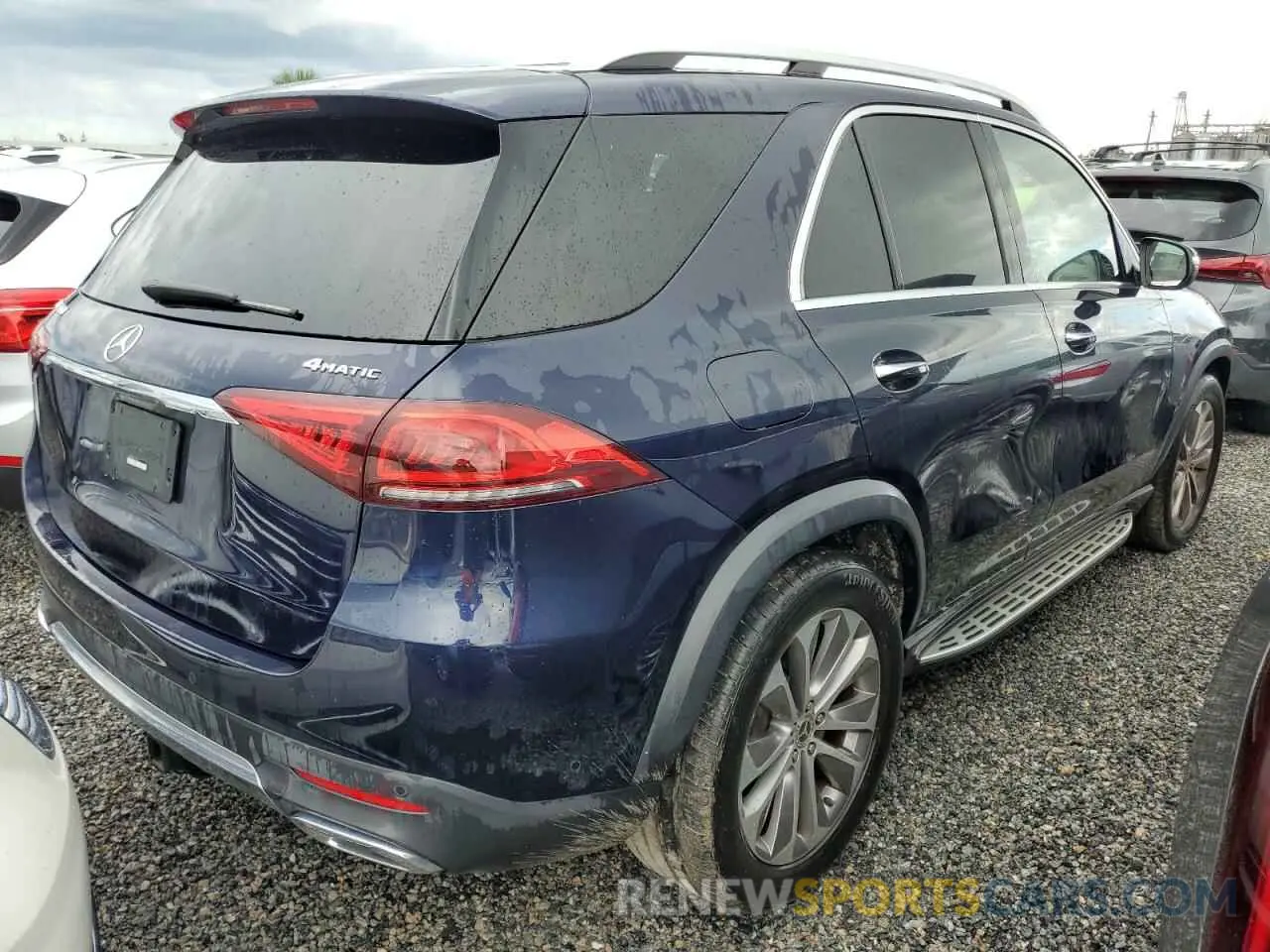 3 Photograph of a damaged car 4JGFB4KE8LA063071 MERCEDES-BENZ GLE-CLASS 2020