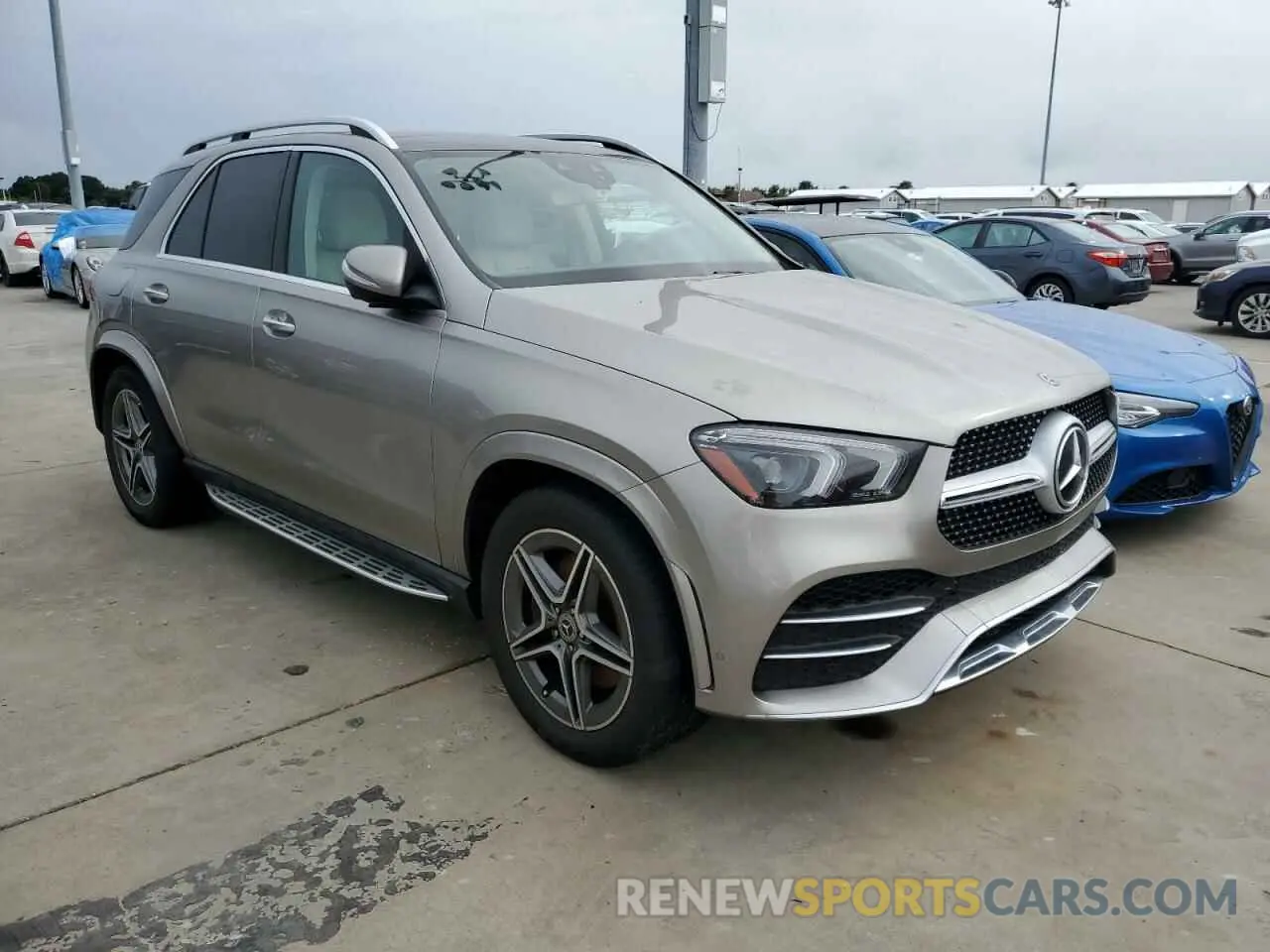 4 Photograph of a damaged car 4JGFB5KB5LA155234 MERCEDES-BENZ GLE-CLASS 2020