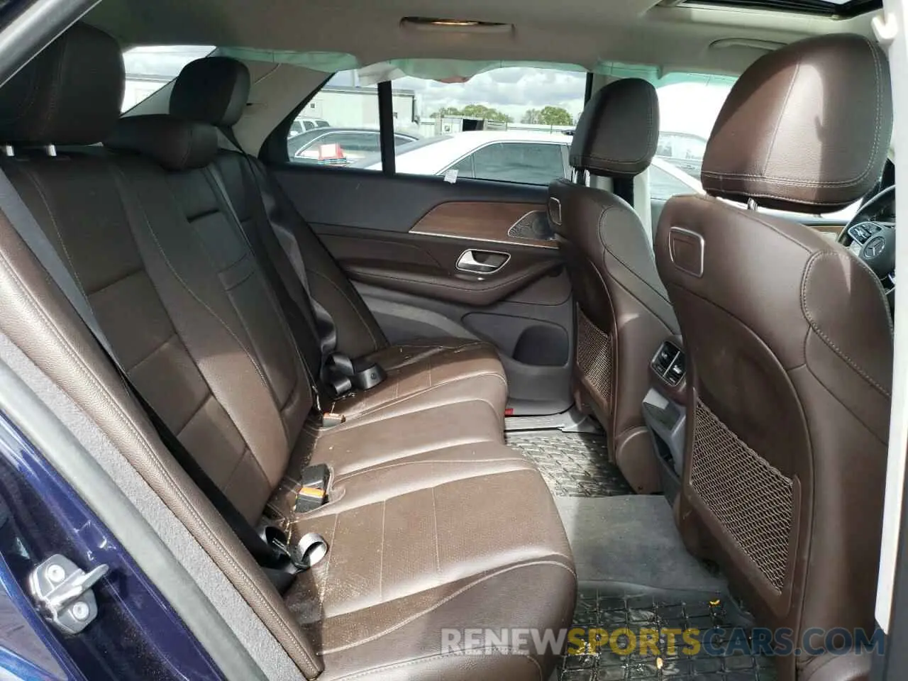 11 Photograph of a damaged car 4JGFB5KB8LA007241 MERCEDES-BENZ GLE-CLASS 2020