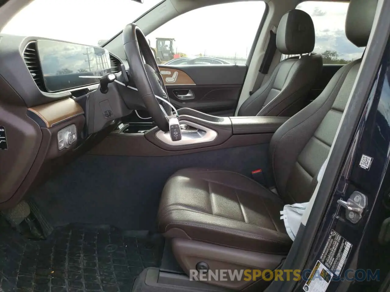 7 Photograph of a damaged car 4JGFB5KB8LA007241 MERCEDES-BENZ GLE-CLASS 2020