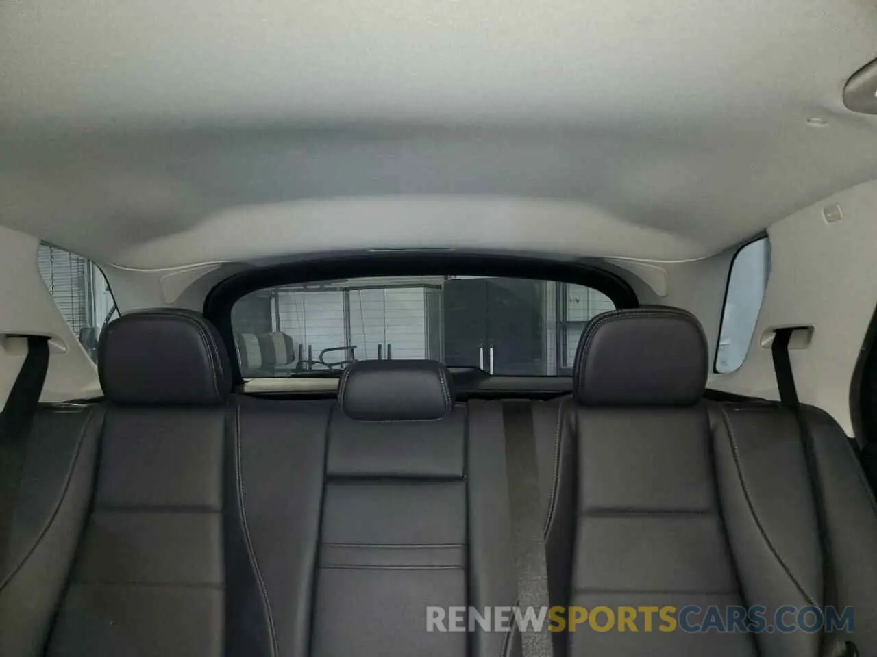 10 Photograph of a damaged car 4JGFB5KBXLA002929 MERCEDES-BENZ GLE-CLASS 2020