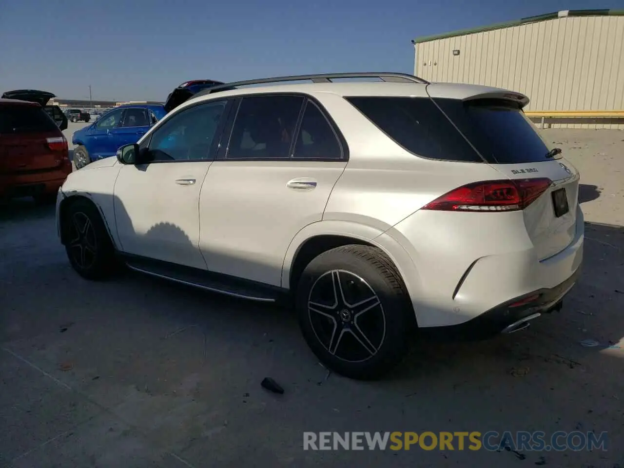 2 Photograph of a damaged car 4JGFB4JB0MA500795 MERCEDES-BENZ GLE-CLASS 2021
