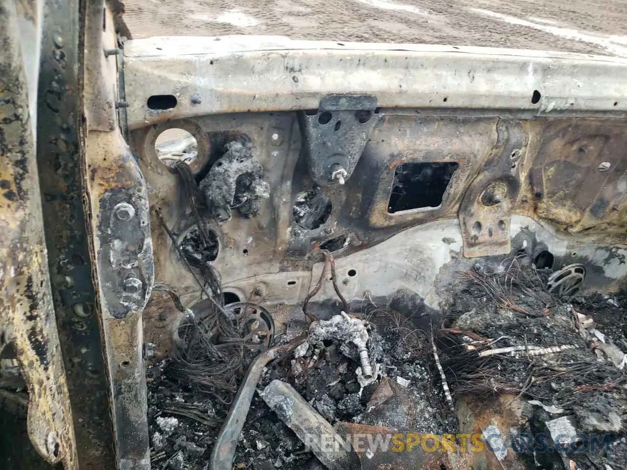 9 Photograph of a damaged car 4JGFB4JB1MA486373 MERCEDES-BENZ GLE-CLASS 2021