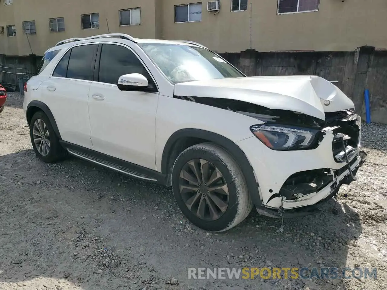4 Photograph of a damaged car 4JGFB4JB3MA307654 MERCEDES-BENZ GLE-CLASS 2021