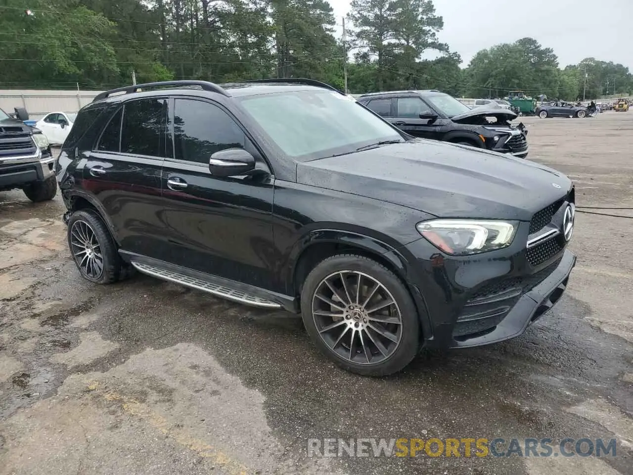 4 Photograph of a damaged car 4JGFB4JB5MA483881 MERCEDES-BENZ GLE-CLASS 2021