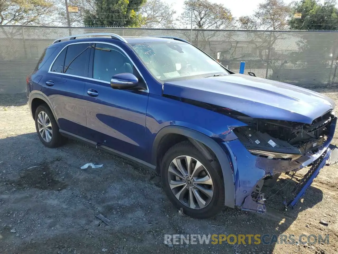 4 Photograph of a damaged car 4JGFB4JE2MA493469 MERCEDES-BENZ GLE-CLASS 2021